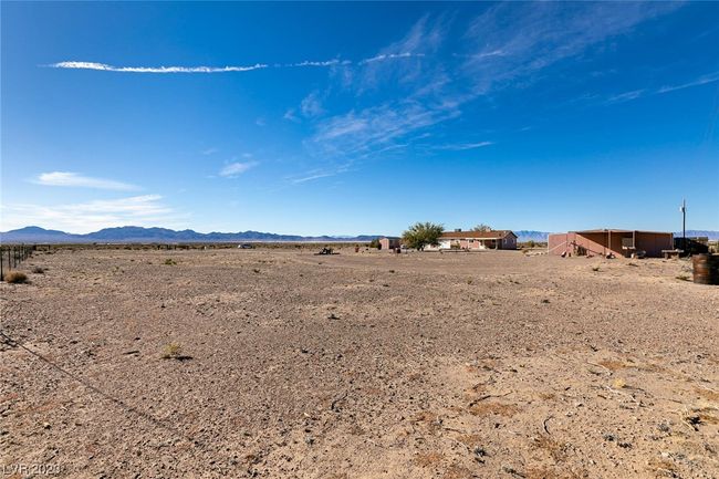 16714 E Steib St, House other with 2 bedrooms, 3 bathrooms and null parking in Crystal NV | Image 32