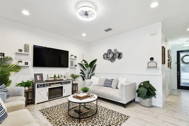 12643 Horseshoe Bend Dr, House other with 5 bedrooms, 3 bathrooms and null parking in LITHIA FL | Image 15
