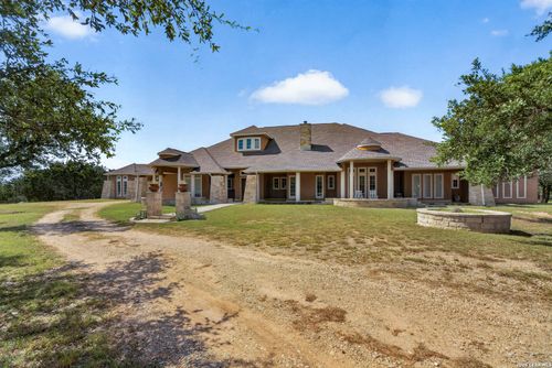 471 Settlement Rd, Bandera, TX, 78003 | Card Image
