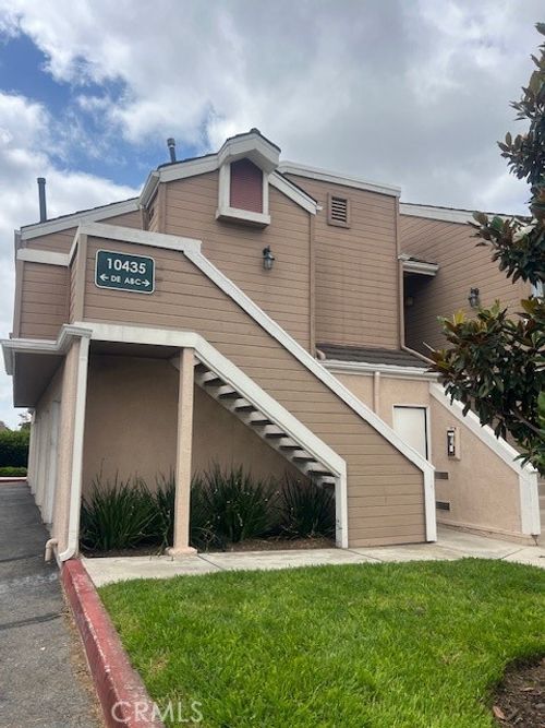 apt-a-10435 W Briar Oaks Dr, Stanton, CA, 90680-4244 | Card Image