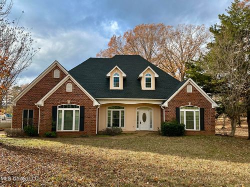 1070 Kainz Cv, Terry, MS, 39170-8445 | Card Image