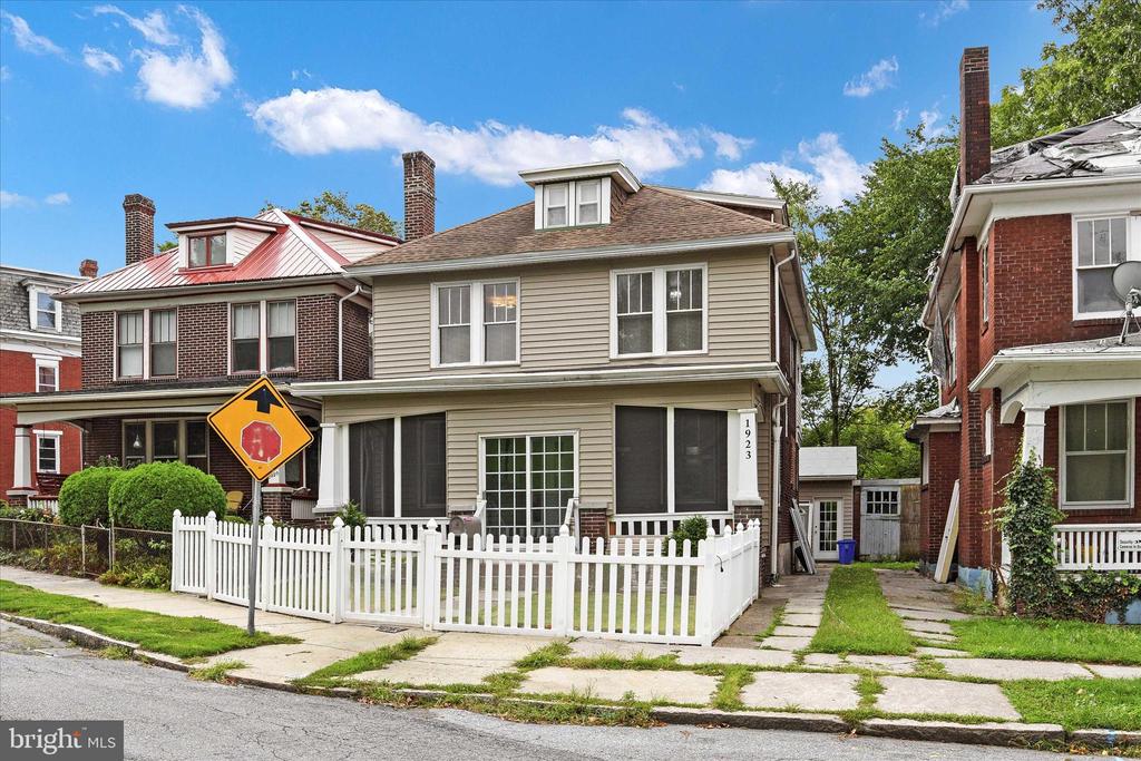 Whitehall St, Harrisburg, PA 17103