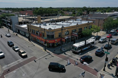 201-5601 W Belmont Ave, Chicago, IL, 60634-5302 | Card Image