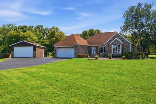 10351 W Prairie Ln, Beach Park, IL, 60087-5401 | Card Image
