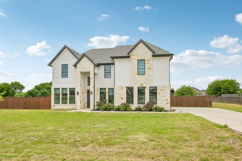 681 Davenport Dr, Waxahachie, TX, 75167-7228 | Card Image