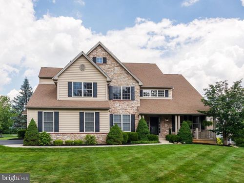 488 Hopewell Rd, Downingtown, PA, 19335-1053 | Card Image