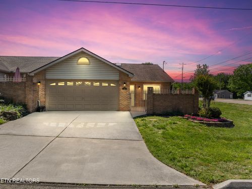 513 Floriade Way, Knoxville, TN, 37923-3503 | Card Image