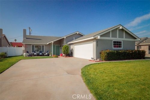 2107 Earnshaw Dr, Placentia, CA, 92870 | Card Image