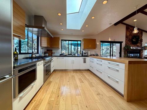 4221 Hill, San Diego, CA, 92107 | Card Image