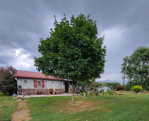 11575 Georgetown Rd, Beverly, WV, 26253-4616 | Card Image
