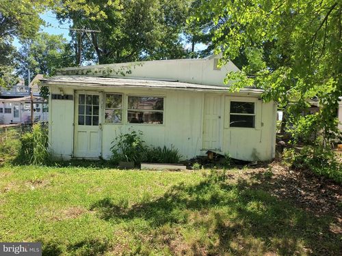 1114 Lossing Avenue, COLONIAL BEACH, VA, 22443 | Card Image