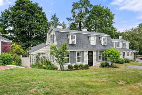 163 Highland St, Dedham, MA, 02026 | Card Image