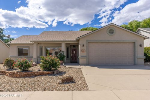 5424 N Bronco Ln, Prescott Valley, AZ, 86314-5831 | Card Image