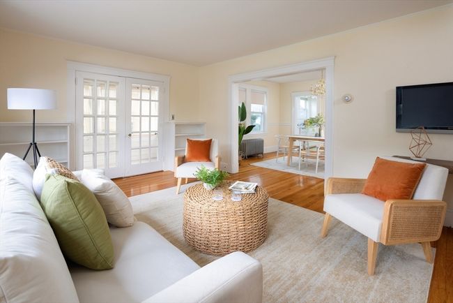 20 - 18 Winslow Rd, Home with 2 bedrooms, 2 bathrooms and 2 parking in Belmont MA | Image 9