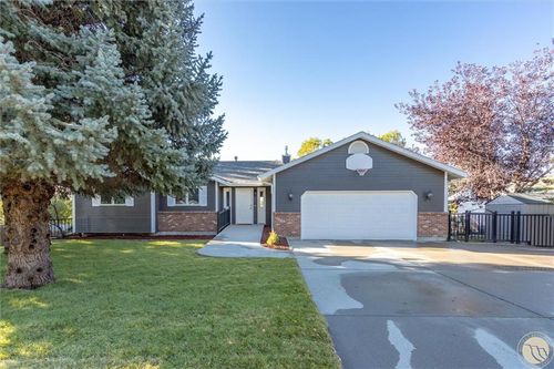 372 Tabriz Dr, Billings, MT, 59105-2861 | Card Image