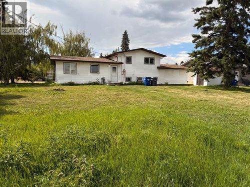 101 Main St, Waseca, SK, S0M3A0 | Card Image