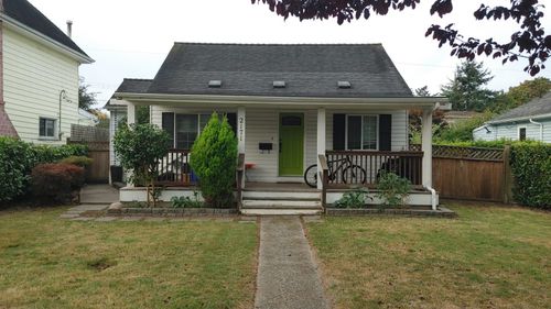 2171 Stirling Avenue, Richmond, BC, V7B1J6 | Card Image