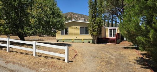 907 Yosemite Dr, Lebec, CA, 93243 | Card Image