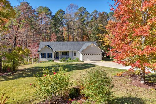 113 Cane Creek Harbor Rd, Seneca, SC, 29672-6811 | Card Image
