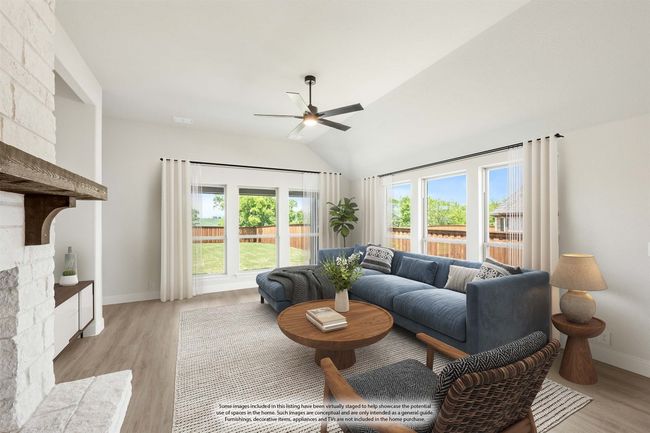 11916 Serval St, House other with 4 bedrooms, 3 bathrooms and null parking in Godley TX | Image 9