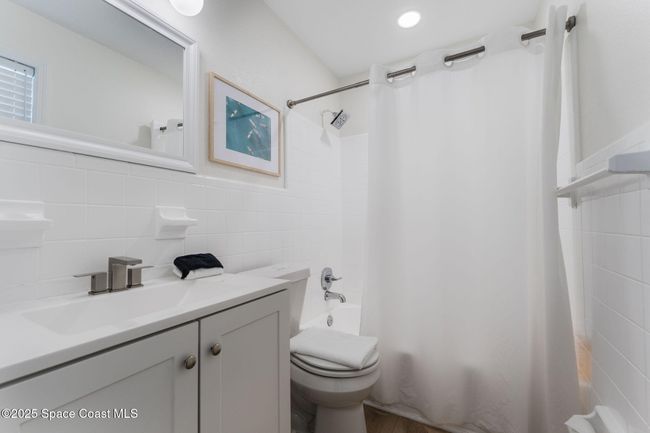 402 S Orlando Ave, Home with 0 bedrooms, 7 bathrooms and null parking in Cocoa Beach FL | Image 52