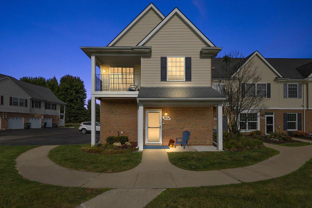 Kneeland Cir, Howell, MI 48843