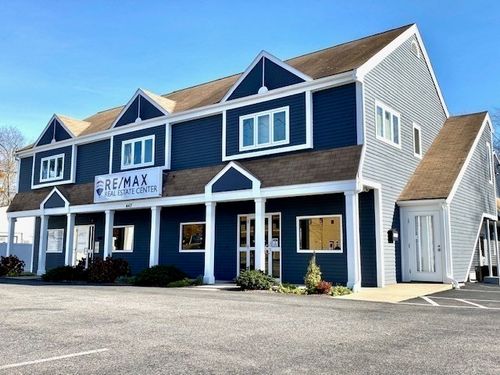 447 Broadway, Taunton, MA, 02780-1550 | Card Image