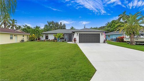 3705 Tomlinson St, BONITA SPRINGS, FL, 34134-7548 | Card Image