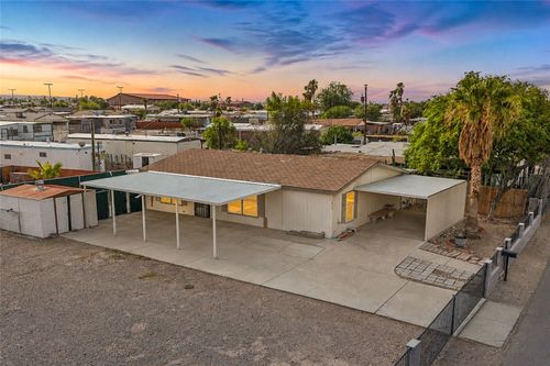 1824 Diamond Dr, Bullhead City, AZ, 86442-4950 | Card Image