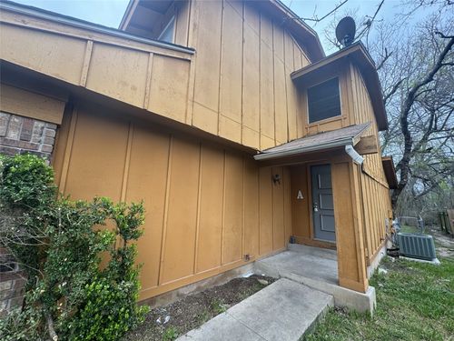 a-10403 Golden Meadow Dr, Austin, TX, 78758-4918 | Card Image