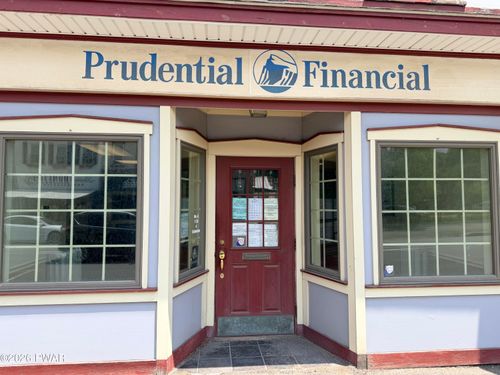 519 Main St, Honesdale, PA, 18431-1840 | Card Image