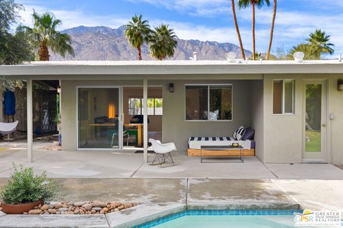 530 N Calle Rolph, Palm Springs, CA, 92262-6151 | Card Image