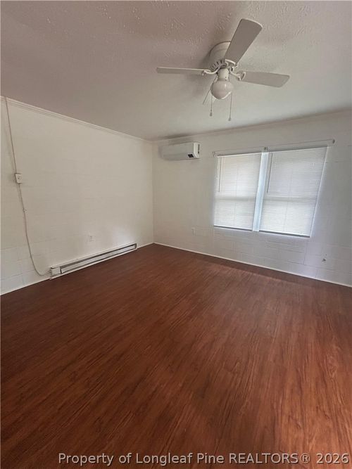 a-421 Squirrel St, Fayetteville, NC, 28303-2839 | Card Image