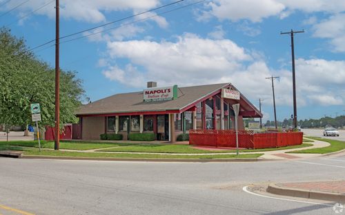 3008 W Euless Blvd, Euless, TX, 76040-6622 | Card Image