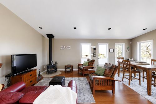 22 9th St, Canyon Creek, AB, T0G | Card Image