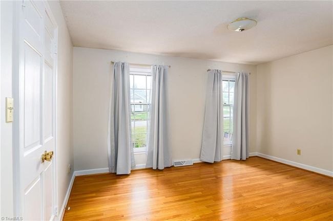 2021 Sunnybrook Dr, House other with 5 bedrooms, 3 bathrooms and null parking in Burlington NC | Image 27