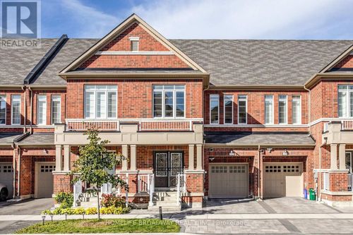 112 Ness Dr, Richmond Hill, ON, L4S0K7 | Card Image