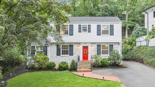 3136 W Ridge Rd Sw, Roanoke, VA, 24014-4220 | Card Image
