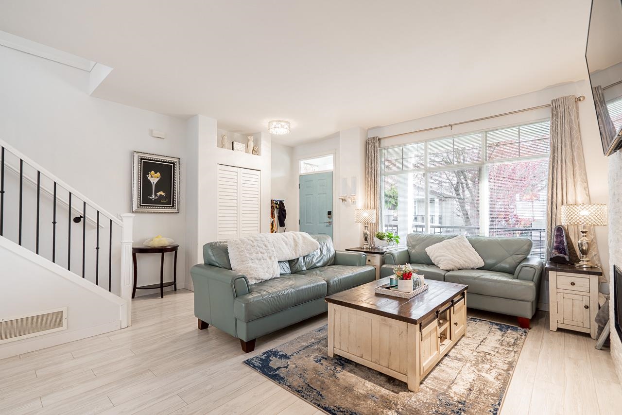 Residential in Maple Ridge 2