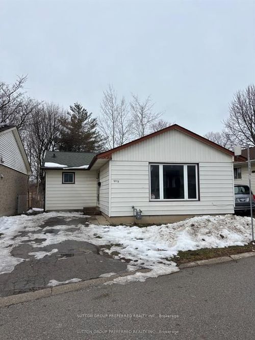 1878 Culver Dr, London, ON, N5V3K6 | Card Image