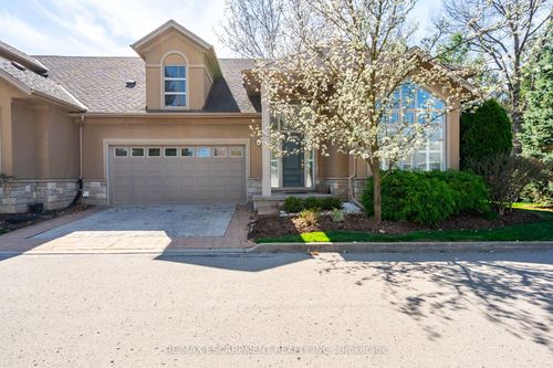 4-165 Glendale Ave, Saint Catharines, ON, L2T2K2 | Card Image