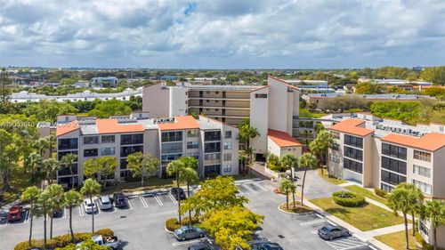 311-2322 S Cypress Bend Dr, Pompano Beach, FL, 33069-5645 | Card Image