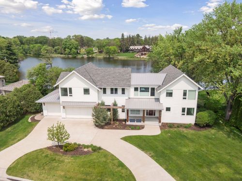 4812 Lakeview Dr, Edina, MN, 55424-1522 | Card Image