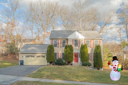 46 Majestic Avenue, Nashua, NH, 03063 | Card Image