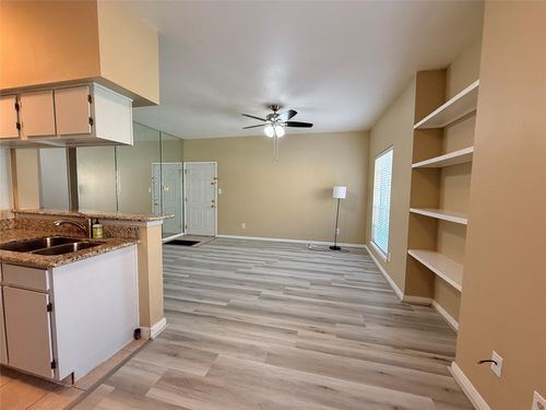 apt-1211-2626 Holly Hall St, Houston, TX, 77054-4183 | Card Image