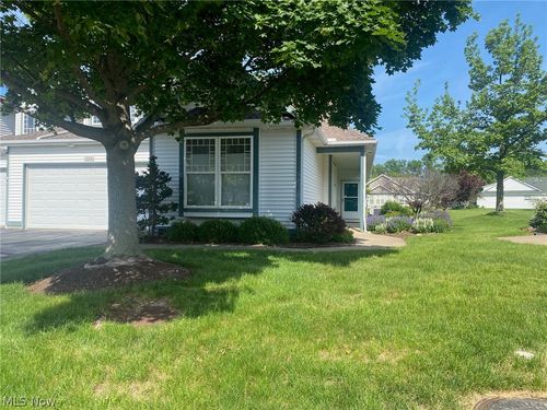 2231 Langford Ln, Avon, OH, 44011-1645 | Card Image