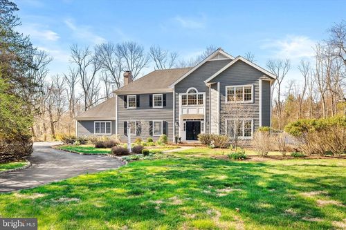 6 Michael Way, Pennington, NJ, 08534-9606 | Card Image
