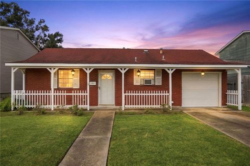 1632 Farrington Dr, Marrero, LA, 70072-4018 | Card Image