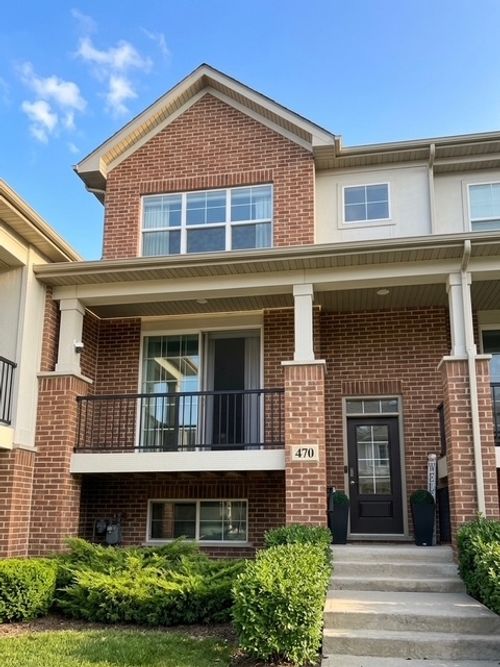 470-470 Woodmoor Dr, Lombard, IL, 60148-4579 | Card Image