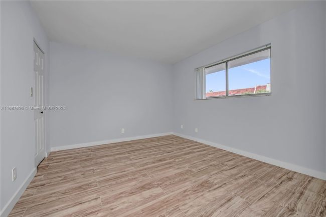 APT-202 - 3571 Inverrary Dr, Condo with 2 bedrooms, 2 bathrooms and null parking in Lauderhill FL | Image 25